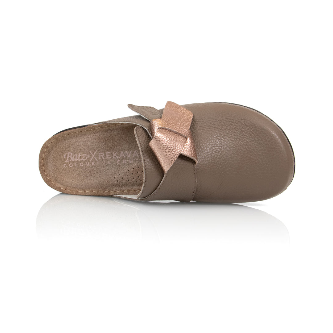 CHILL OUT CLOGS LATTE ROSEGOLD