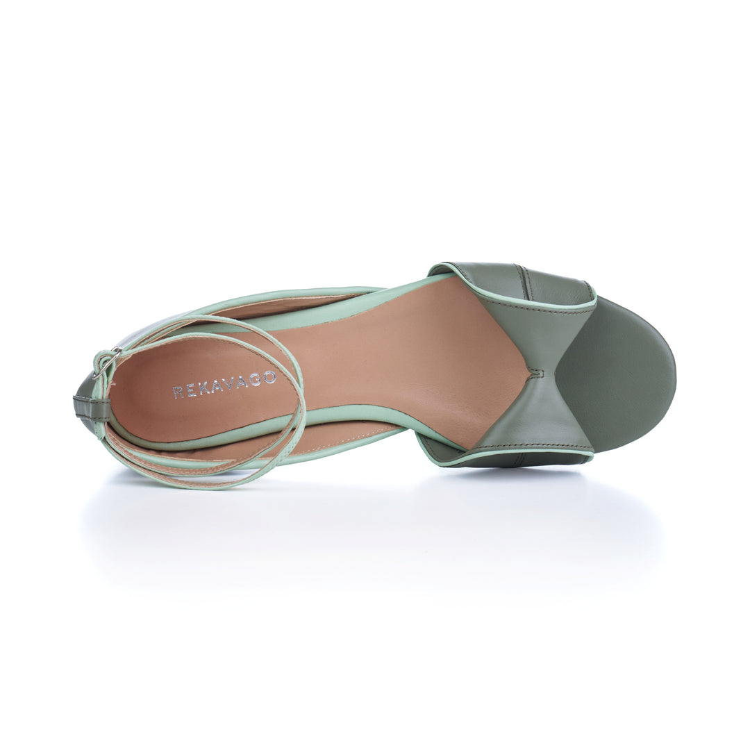 ALIA SANDALS Summer Wine