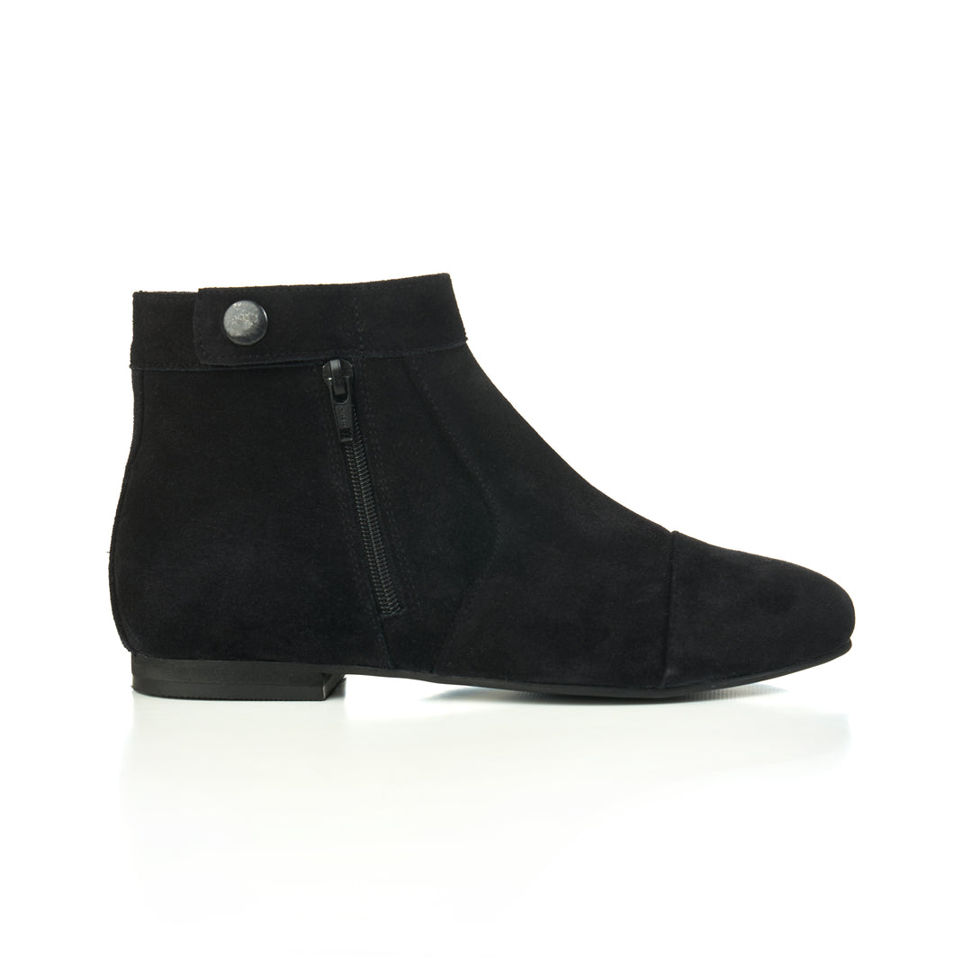 SANDRA BLACK SUEDE